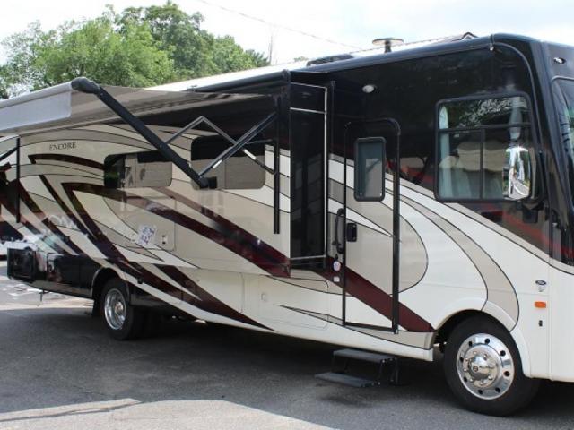  Salvage Ford F-530