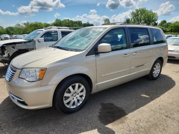  Salvage Chrysler Minivan