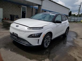  Salvage Hyundai KONA