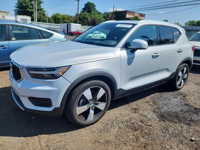  Salvage Volvo XC40