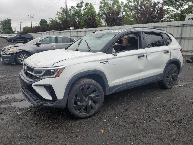  Salvage Volkswagen Taos