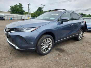  Salvage Toyota Venza