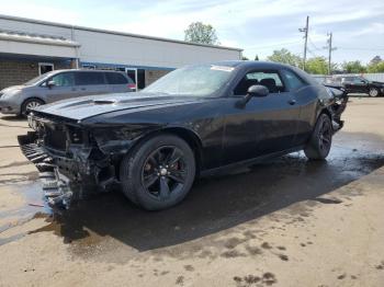  Salvage Dodge Challenger
