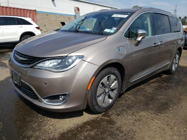  Salvage Chrysler Pacifica