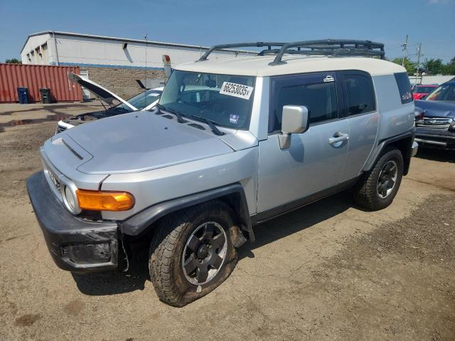  Salvage Toyota FJ Cruiser