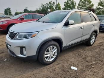  Salvage Kia Sorento
