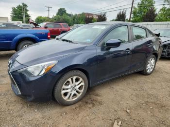  Salvage Toyota Yaris