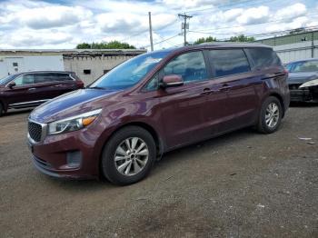  Salvage Kia Sedona