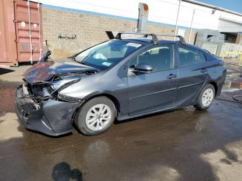  Salvage Toyota Prius
