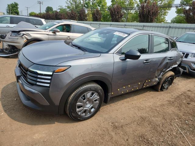  Salvage Nissan Kicks