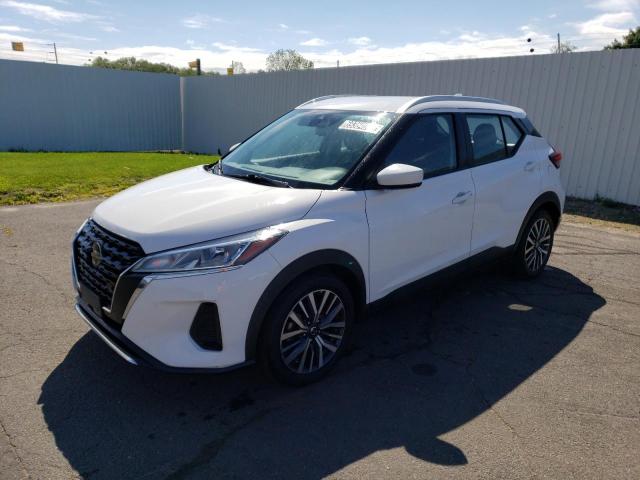  Salvage Nissan Kicks