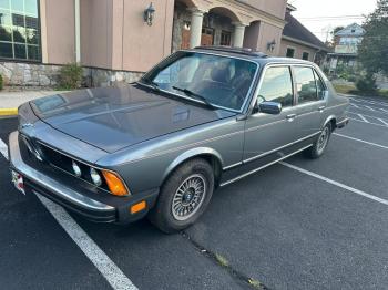  Salvage BMW 7 Series