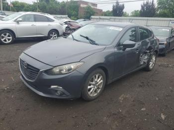  Salvage Mazda 3