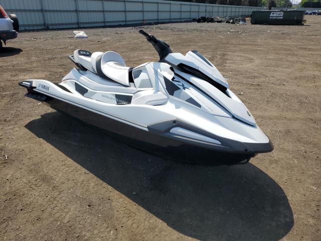  Salvage Yamaha Jetski