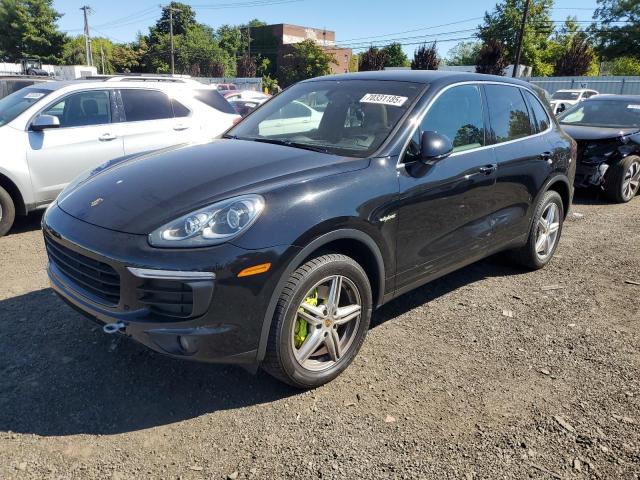  Salvage Porsche Cayenne