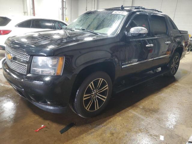  Salvage Chevrolet Avalanche