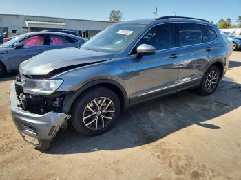  Salvage Volkswagen Tiguan