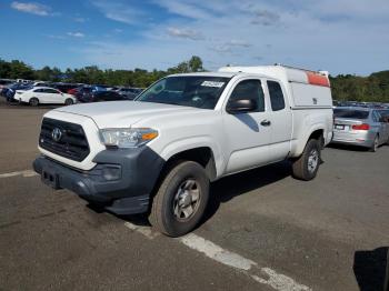  Salvage Toyota Tacoma