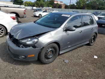  Salvage Volkswagen Golf