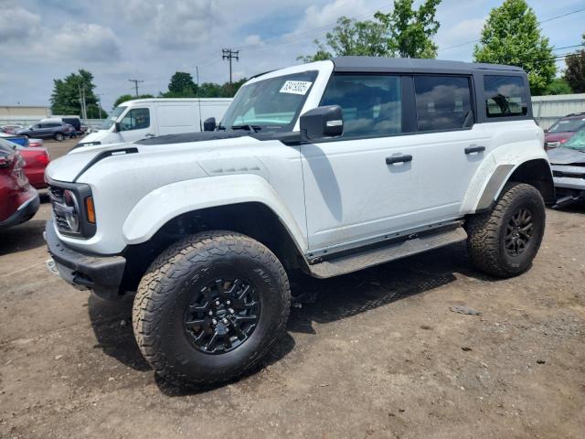  Salvage Ford Bronco