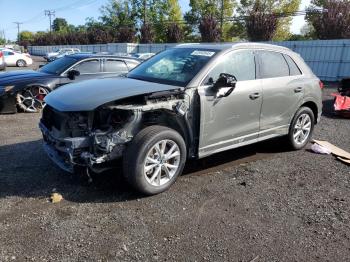  Salvage Audi Q3
