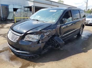  Salvage Chrysler Minivan