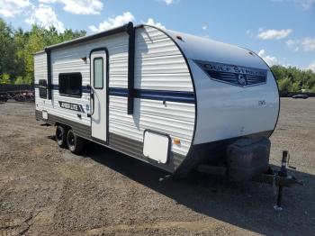  Salvage Gulf Stream Ameri-lite