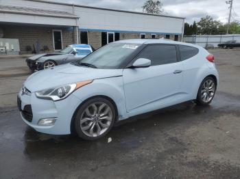  Salvage Hyundai VELOSTER