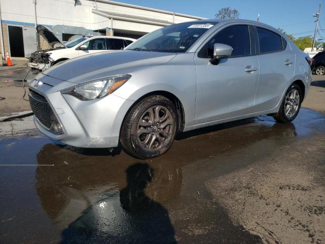  Salvage Toyota Yaris