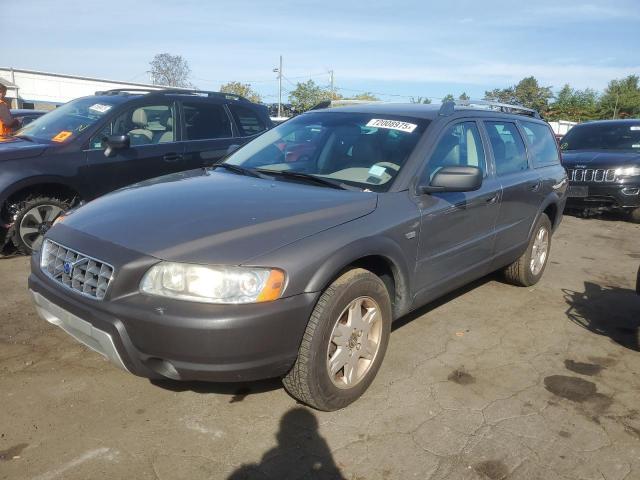  Salvage Volvo XC70