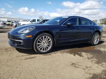  Salvage Porsche Panamera