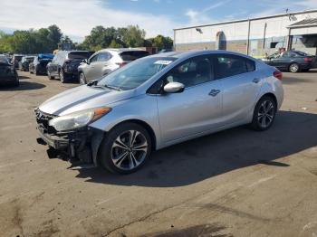  Salvage Kia Forte