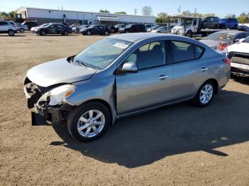  Salvage Nissan Versa