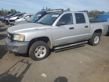  Salvage Dodge Dakota