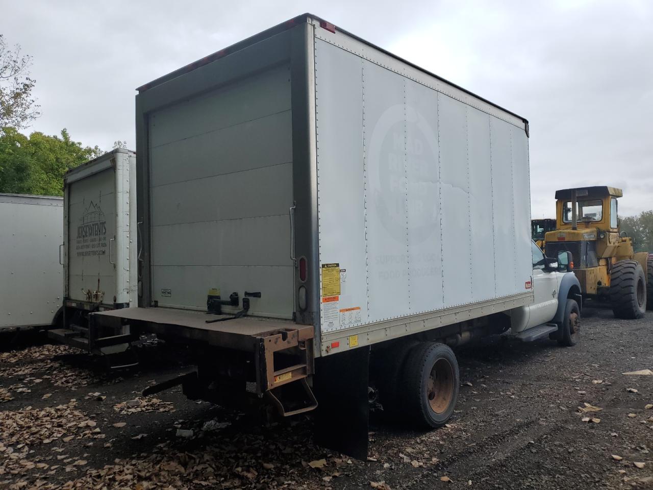 Ford F-550 Super Duty Image 2