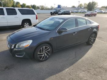  Salvage Volvo S60