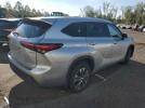 Toyota Highlander Hybrid Xle Image 2