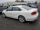 Volkswagen Passat Sel Image 9