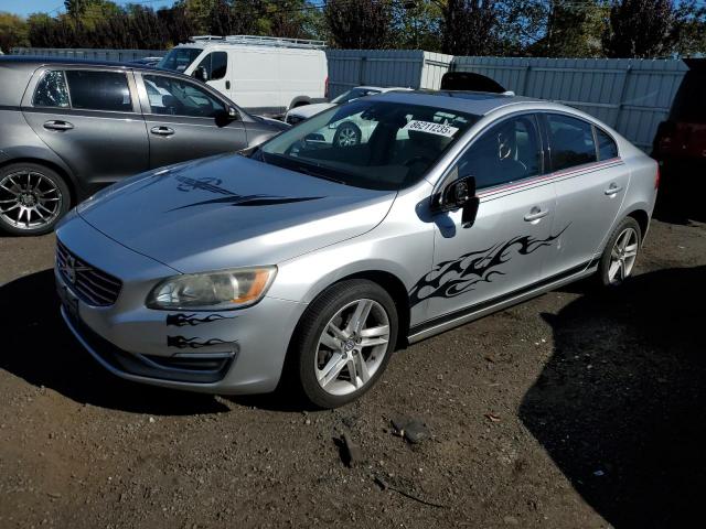  Salvage Volvo S60
