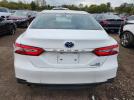 Toyota Camry Le Image 12