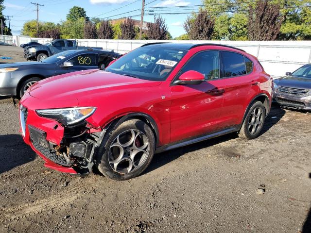  Salvage Alfa Romeo Stelvio