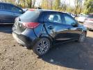 Toyota Yaris Le Image 6