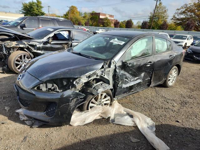  Salvage Mazda 3