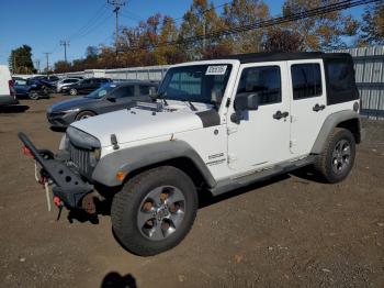  Salvage Jeep Wrangler