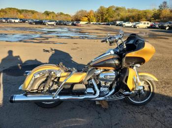  Salvage Harley-Davidson Fl