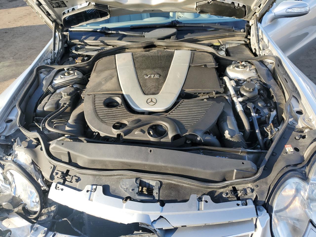 Mercedes-Benz S-Class 600 Image 12