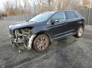  Salvage Ford Edge