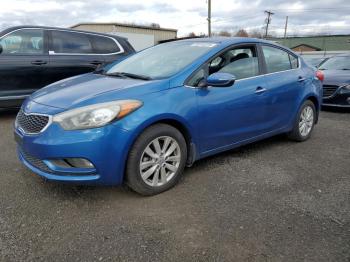  Salvage Kia Forte
