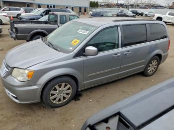  Salvage Chrysler Minivan
