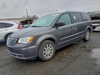  Salvage Chrysler Minivan